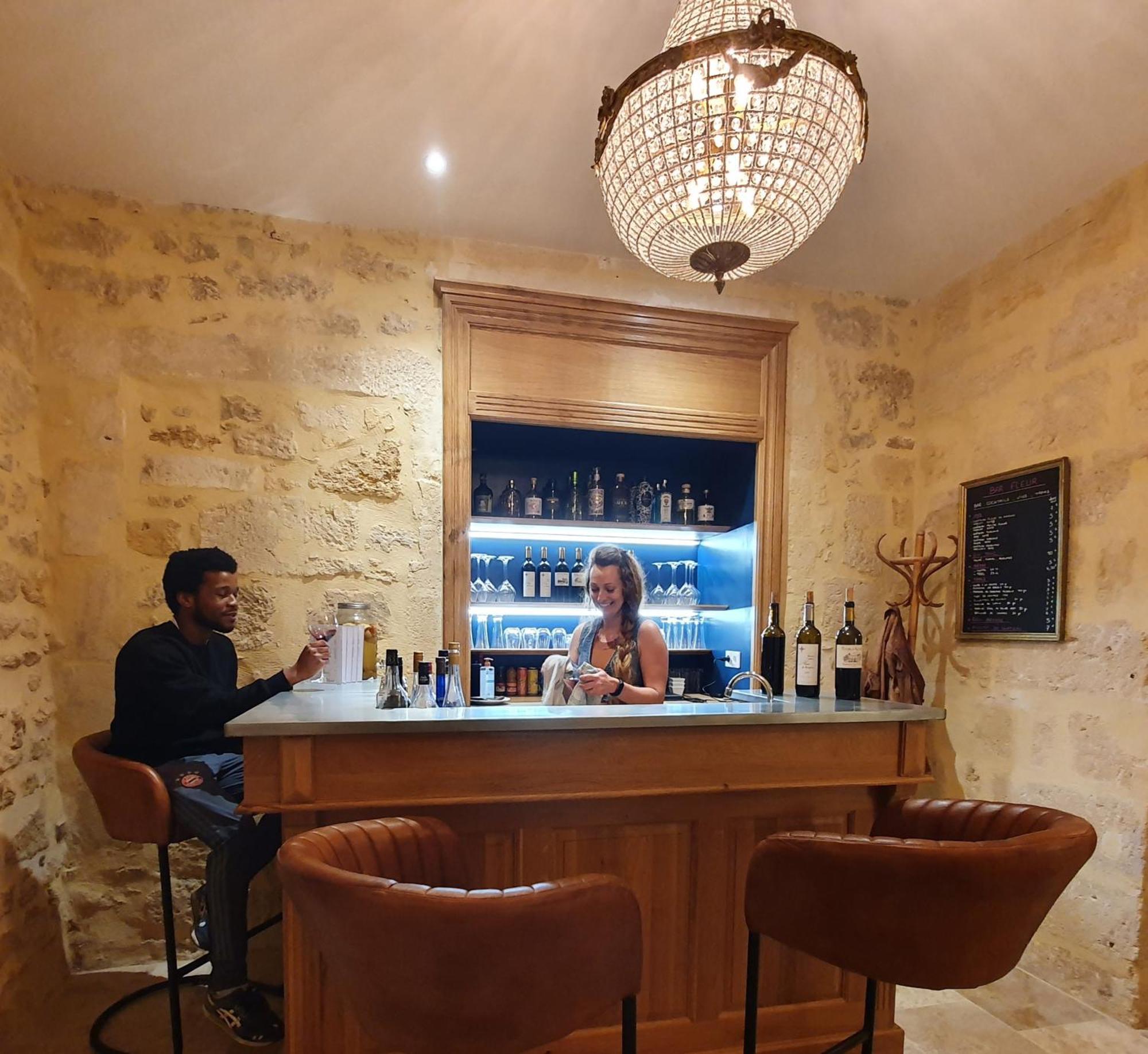 Chateau Fleur De Roques - Puisseguin Saint Emilion Eksteriør bilde